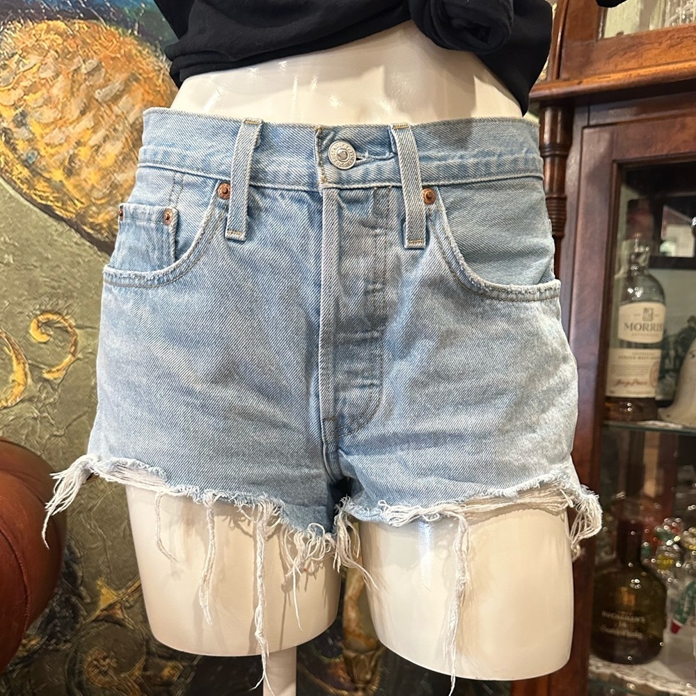 Levi's 501 Original Fit High Rise Women's Shorts